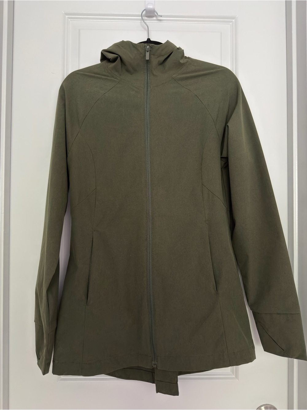 NWOT Olive Green Hooded Zip Rain Jacket